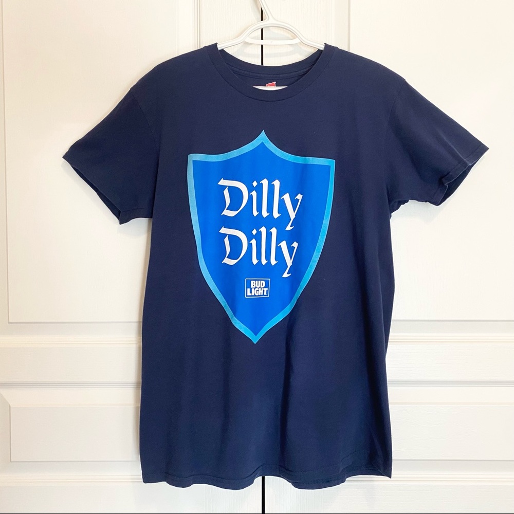 Bud Light Dilly Dilly Crest Mens L Graphic Tee T-Shirt Budweiser Beer